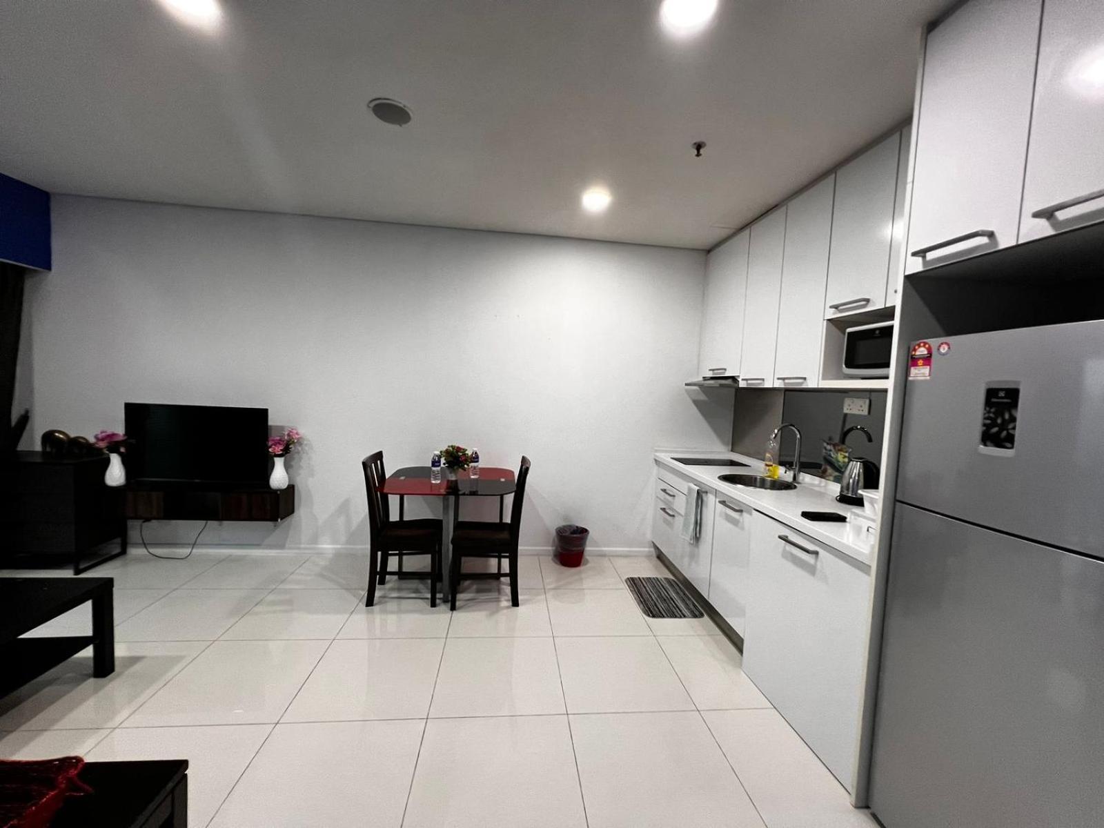 Summer Suites Klcc By Homestay Kuala Lumpur Buitenkant foto
