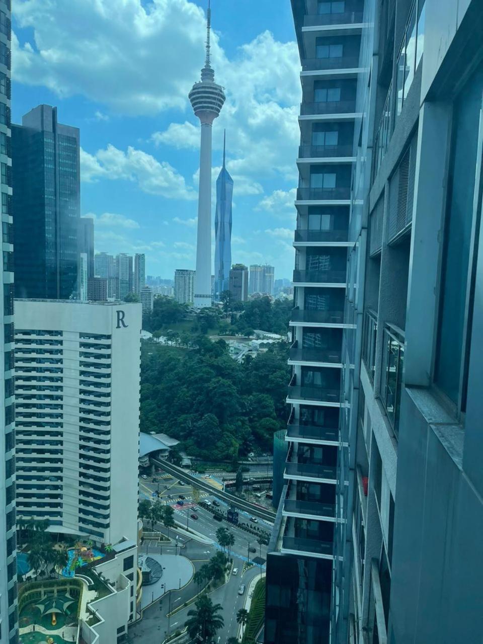 Summer Suites Klcc By Homestay Kuala Lumpur Buitenkant foto